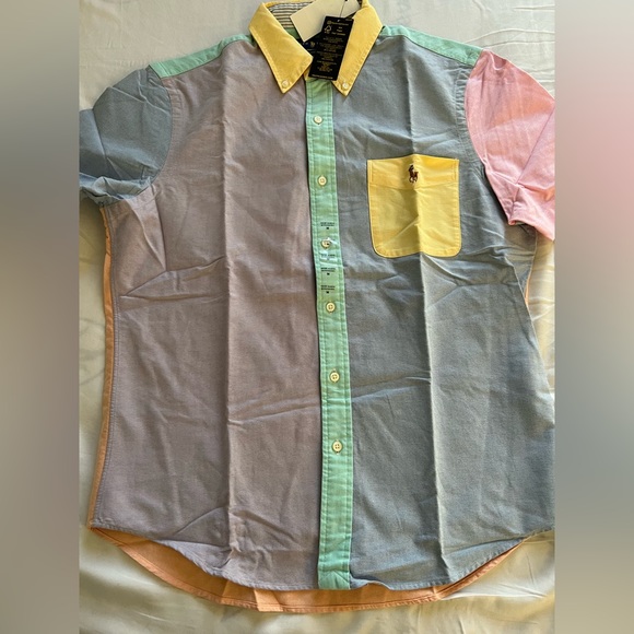 Multi-colored button down Ralph Lauren button - Picture 2 of 3